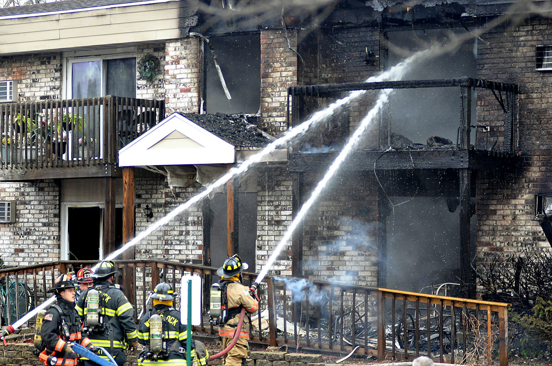 pebblebrook apartments fire